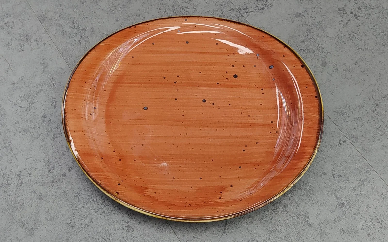 Тарелка плоская овальная DH, 26,5 × 23,5 см